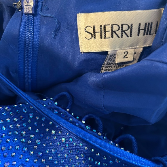 Sherri Hill Short A-line Royal Blue Size 2 Great Condition Model 57320 - Picture 3 of 7